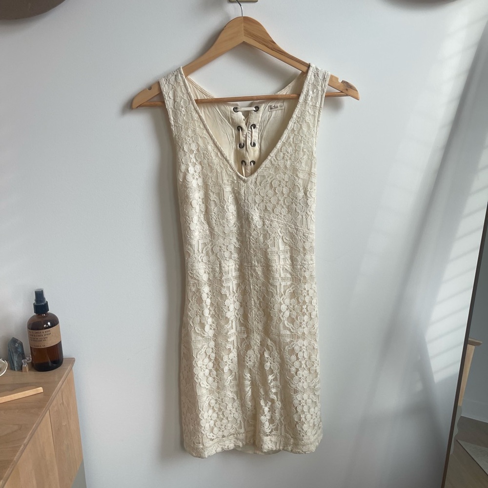 HOLLISTER CUT OUT DRESS SIZE XSMALL